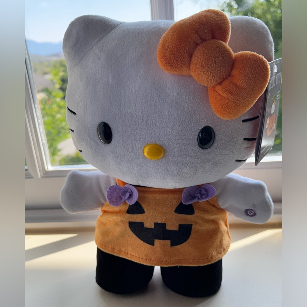 Hello Kitty Halloween Dancing Pumpkin 🎃 Costume Stepper with Spooky Melo…